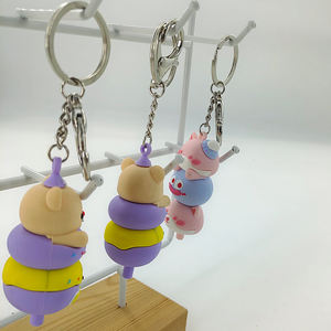 Llavero de Fútbol 3D Estéreo de Dibujos Animados, Bonito Colgante de Goma con Forma de Balón de Fútbol Ecológico, Accesorio para Bolsos, Llaves de Coche, Decoración Diaria - Product Image 4