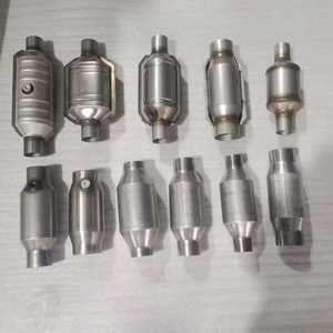 다양한 차량을위한 고효율 범용 스테인레스 스틸 촉매 변환기 세라믹 DPF DOC SIC 필터 촉매 - Product Image 2