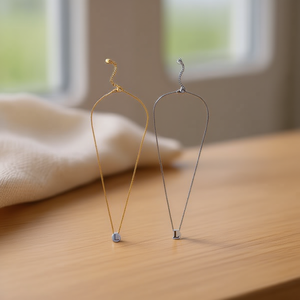 Ciondolo per Collana in Acciaio Inossidabile a Forma di Lettera L, 1 Cm, Monofacciale, Gioielleria Fine - Product Image 2