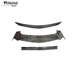 Kit <span class=keywords><strong>Carrosserie</strong></span> M Style en Carbone Sec pour Lamborghini Urus 2018+ : Lame Avant, Diffuseur Arrière, Jupes Latérales, Élargisseurs d'Ailes, Ailerons - Product Image 4