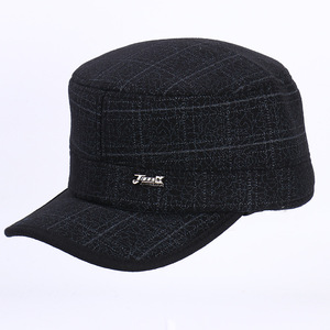 หมวกทรงแบนสำหรับผู้ชายวัยกลางคนและผู้สูงอายุ ให้ความอบอุ่น กันลม สำหรับฤดูใบไม้ร่วงและฤดูหนาว สไตล์ลำลองสำหรับกิจกรรมกลางแจ้ง - Product Image 3