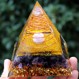 <b>Crystal</b> <b>Chip</b> Pyramid Resin Epoxy Craft Desktop Ornament With Amethyst Spiral Coil Home Decoration - Product Image 4
