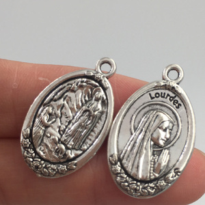 Médaille religieuse en métal <span class=keywords><strong>Lourdes</strong></span> 15x25mm pour collier de bijoux faisant sans nickel sans plomb - Product Image 2