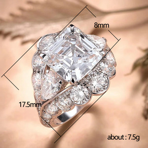 Anello elegante da donna con design scintillante intarsiato, gioielli alla moda per feste - Product Image 5
