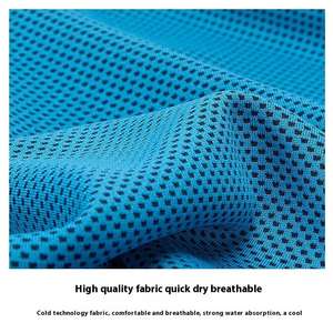 Serviettes Rafraîchissantes Douces et Respirantes en Microfibre, Serviette Glacée à Séchage Rapide pour le Sport avec Boîte de Rangement - Product Image 5