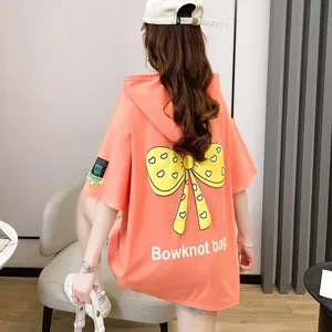 T-shirt da donna a maniche corte con stampa orso dei cartoni animati nuova versione coreana estate 2022 top in cotone 100% con cappuccio a maniche corte sciolto