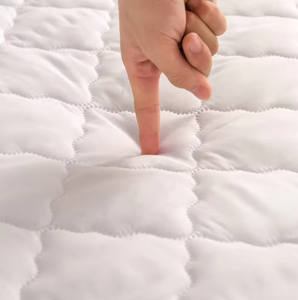 Protector de Colchón Acolchado Impermeable al Agua y Antiácaros para el Hogar, Venta al Por Mayor - Product Image 6