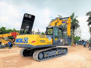 Maquinaria Oficial XCMG para Movimiento de Tierras, Excavadora Hidráulica de Orugas Usada China XE215C de 20 Toneladas en Venta - Product Image 3