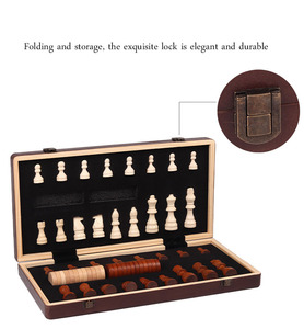 Classico pieghevole scacchiera giocattoli in legno <span class=keywords><strong>da</strong></span> <span class=keywords><strong>viaggio</strong></span> Set di <span class=keywords><strong>scacchi</strong></span> di alta qualità per il gioco <span class=keywords><strong>da</strong></span> tavolo educativo in legno per interni educativi - Product Image 6