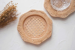 Arte Mural Tejido Bohemio, Platos Decorativos de Ratán Festoneados, Centros de Mesa y Decoración para Bodas - Product Image 4