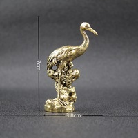 Nouvel ornement créatif en laiton antique de grue à couronne rouge, 1 pièce, pour la maison et le bureau, artisanat en laiton, vente en gros