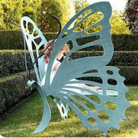 Décoration extérieure de prairie de jardin personnalisée grande taille en acier inoxydable métal aile de papillon sculpture de banc
