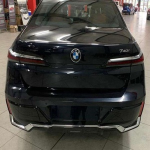SUV Serie 7 2023, Automático, Negro Metálico, Poco Uso, Motor R20, Tracción Trasera, Interior Claro, Asientos de Cuero, ACC - Product Image 4
