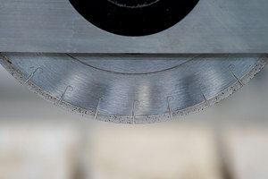 Scie à pont CNC 5 axes pour la découpe de pierre, machine de découpe de carreaux de pierre naturelle CNC 5+1, découpeuse de marbre à vendre au Mexique MX - Product Image 5