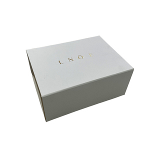 <span class=keywords><strong>Caja</strong></span> <span class=keywords><strong>de</strong></span> Regalo Magnética Plegable <span class=keywords><strong>de</strong></span> Lujo Personalizada con Logotipo en Lámina Dorada, Empaque Rígido y Plegable para Joyería, Cosméticos y Regalos Premium - Product Image 1