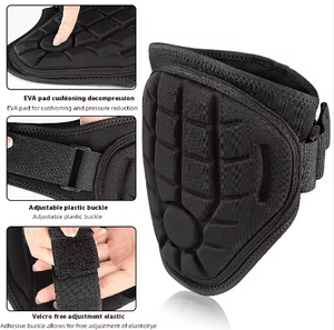Protection de poignet de baseball rembourrée en éponge épaisse, durable et anti-collision pour sports de plein air, avec fermeture à boucle réglable de qualité supérieure - Product Image 3