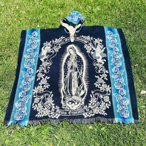<span class=keywords><strong>Poncho</strong></span> d'hiver fait à la main <span class=keywords><strong>en</strong></span> <span class=keywords><strong>alpaga</strong></span> Virgen De Guadalupe Notre Dame Guadalupe Imprimé Mexicain Virgen Mary Design <span class=keywords><strong>Poncho</strong></span> pour enfants - Product Image 5