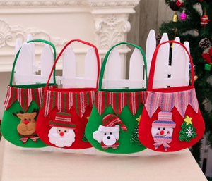 Sac cadeau de Noël en feutre rouge et vert de haute qualité avec logo personnalisé, sac à bonbons, décorations, fournitures de fête - Product Image 1