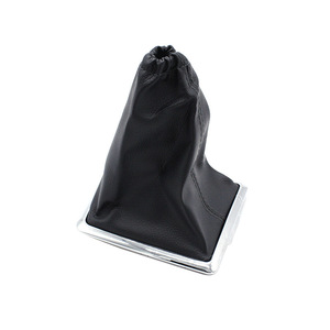 Funda de Palanca de Cambios para Ford Focus, Cuero Negro, 13.5X12.5 Cm, Cubierta para Transmisión Manual - Product Image 1