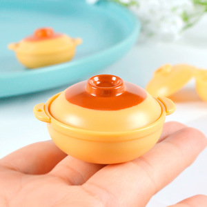 Accessoires de cuisine miniatures pour maison de poupée : casseroles et ustensiles de simulation DIY - Product Image 1