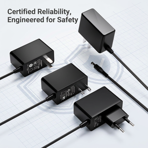 Adaptateur secteur universel <span class=keywords><strong>12V</strong></span> 1A AC/DC avec prises US, AU, EU, UK – <span class=keywords><strong>Alimentation</strong></span> à découpage universelle pour CCTV, applications médicales et industrielles - Product Image 2