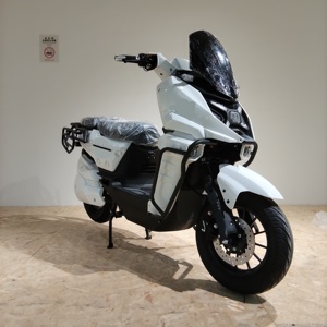 Scooter Eléctrico de Dos Ruedas de 1200W, Alta Velocidad 61-80km/h, Batería de Plomo-Ácido de 72v50ah, con Pedales, Superventas - Product Image 1