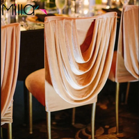 2026 Vente Chaude Housse de Dossier de Chaise Chiavari en Velours Doré Champagne Volantée Drapée