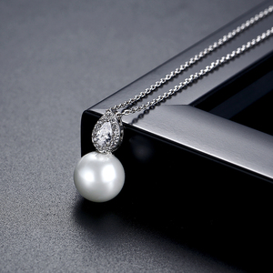 LUOTEEMI <strong>Japanese</strong> Trendy Tear Drop Imitation White Pearl Zircon Pendant Chain Necklace for Women Daily Wear Fashion <strong>Jewellery</strong> - Product Image 5