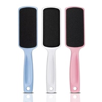 Râpe à pédicure professionnelle Comfort Grip, outil de soin des pieds, éliminateur de cuticules robuste pour peaux sèches, rugueuses et talons abîmés