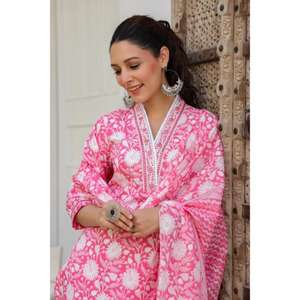 Conjunto de Kurti de algodón indio tradicional de alta calidad con bordado Ladies Kurta para verano Venta al por mayor Nueva moda - Product Image 5