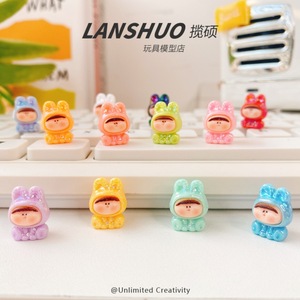 Figurine en résine de lapin de dessin animé, studio créatif DIY, décoration miniature pour la maison, artisanat fait main, cadeau - Product Image 1