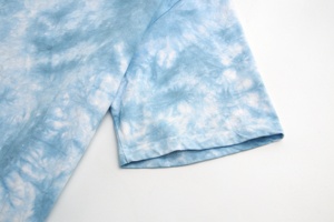 T-shirt oversize en coton à manches courtes de style urbain avec impression de logo personnalisé Design vierge écologique et respirant pour les hommes - Product Image 3