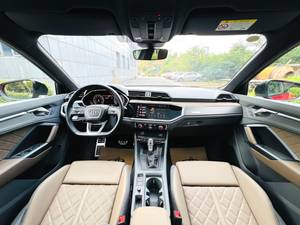 <span class=keywords><strong>Prix</strong></span> ​​bas, <span class=keywords><strong>Audi</strong></span> <span class=keywords><strong>Q3</strong></span> SUV 2024, 5 places, essence, boîte <span class=keywords><strong>automatique</strong></span> 7 vitesses, taille des pneus R19, 5 portes, sièges en cuir, côté gauche, voiture d'occasion - Product Image 6