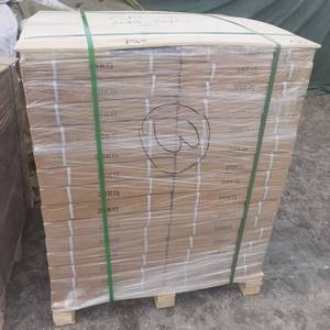 Disque de poids pour haltères en <span class=keywords><strong>caoutchouc</strong></span> <span class=keywords><strong>naturel</strong></span> noir pur, fabriqué avec des matériaux durables et écologiques, adapté à une utilisation universelle, unisexe. - Product Image 5
