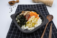 Bibimbap coréen authentique Veself, bol de riz sain et riche en protéines, accompagné de légumes frais hachés savoureux à base de plantes