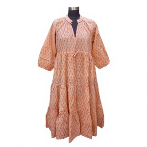 Robe d'été vintage en coton imprimé à la main, imprimé floral, manches trois quarts, coupe trapèze, respirante, robe mi-longue à enrouler - Product Image 1