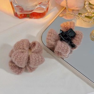 Princess hair <b>clips</b>, side claw <b>clips</b>, women's 2024 new winter hot-selling <b>bow</b> knitted small bangs <b>clip</b> hair accessory - Product Image 4