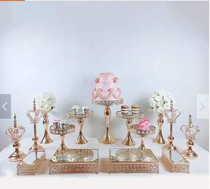 Juego de Soportes Cuadrados de Metal Dorado de Lujo para Tartas, 15 Piezas - Modernos Soportes Elevados para Exhibición de Postres en Bodas, Fiestas, Cumpleaños y Decoración de Mesas para Eventos - Product Image 6