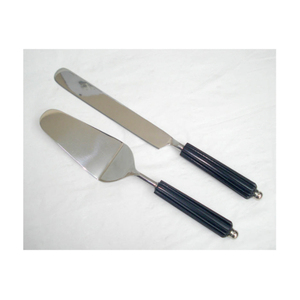 Juego de servir pasteles de primera calidad con mango negro (cuchillo y espátula) precio al por mayor - Product Image 1