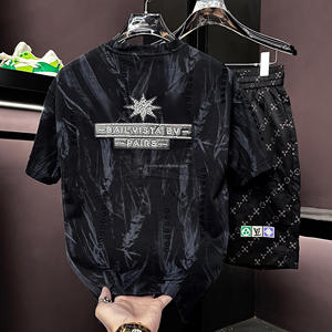 Abito estivo da <span class=keywords><strong>uomo</strong></span> europeo e americano di alta qualità 2026 nuova t-shirt ricamata a maniche corte pantaloncini da due pezzi - Product Image 6