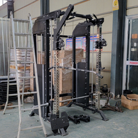 Équipement de fitness multifonctionnel pour la maison : Cage de musculation complète avec poulie arrière et machine Smith