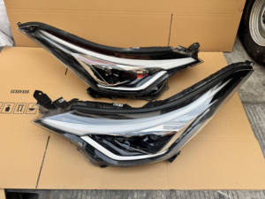 Phares d'origine d'<span class=keywords><strong>occasion</strong></span> à bas <span class=keywords><strong>prix</strong></span>, version haute performance, Plug & Play pour <span class=keywords><strong>Toyota</strong></span> <span class=keywords><strong>CHR</strong></span> 2018-2022 (références 81130F4040, 81170F4040, 81130F4200, 81170F4200) - Product Image 3