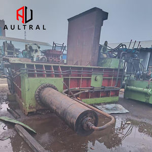 <span class=keywords><strong>Presse</strong></span> à balles hydraulique <span class=keywords><strong>horizontale</strong></span> d'<span class=keywords><strong>occasion</strong></span> 250T pour le recyclage des métaux ferreux et de l'aluminium - Product Image 1