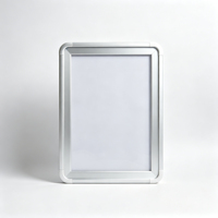 Bingkai Gantung Cepat A4-A0 Lebar 32mm Sudut Bulat Panel Aluminium UV untuk Papan Petunjuk Arah Pusat Perbelanjaan, Poster Merek, dan Display Dinding