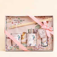 Set Diffuser Aromaterapi Lilin Kedelai Tanpa Api Teknik Semi-manual Semi-mekanis untuk Hadiah Pengiring Pengantin Wanita