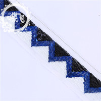 Matériaux de chaussures exclusifs transfrontaliers, style ethnique vintage, en dentelle brodée tricotée avec perles et paillettes géométriques triangulaires, pour DIY