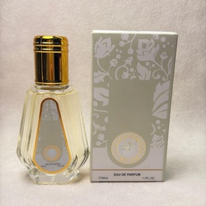 Venta Directa <span class=keywords><strong>de</strong></span> Fábrica, Perfume <span class=keywords><strong>de</strong></span> <span class=keywords><strong>Mujer</strong></span> <span class=keywords><strong>de</strong></span> 50 ml, Aroma Floral y Frutal, Estilo Árabe <span class=keywords><strong>de</strong></span> Dubái y Medio Oriente, Spray Clásico <span class=keywords><strong>de</strong></span> Larga Duración - Product Image 5