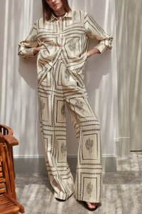 Completo Donna Estivo Chic Due Pezzi con Pantaloni Camicia a Maniche Lunghe con Revers e Pantaloni a Gamba Larga Elegante da Ufficio - Product Image 6