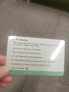 Échantillons gratuits d'usine Cartes en plastique personnalisées Cartes-cadeaux de remerciement en <span class=keywords><strong>PVC</strong></span> avec <span class=keywords><strong>code</strong></span> QR numérique pour les petites entreprises - Product Image 3