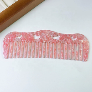 Peine para el Cabello de Diseño Personalizado de Alta Calidad, con Forma de Corazón Hueco, de Acetato de Celulosa, con Logotipo Personalizado - Product Image 3